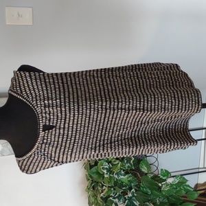 Croft and Barrow Tank, Like New. Black and white.